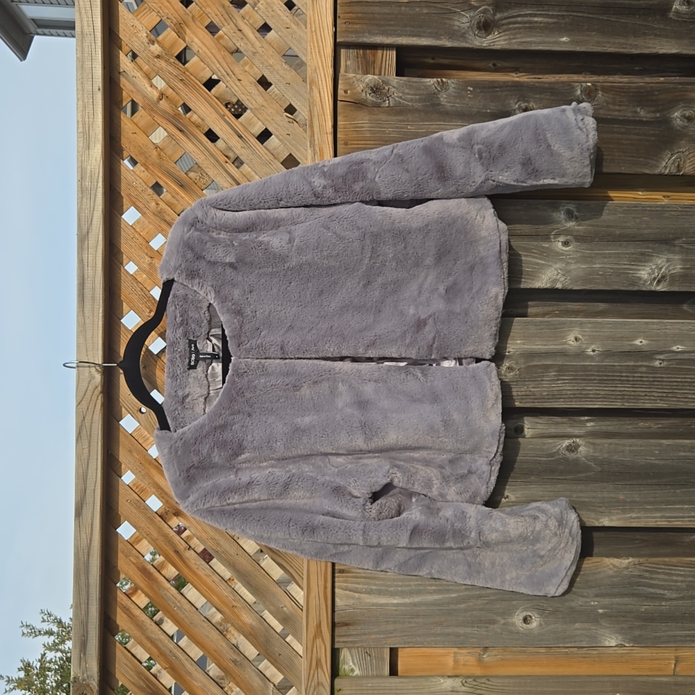 BCBG Paris size medium grey faux furs shrug